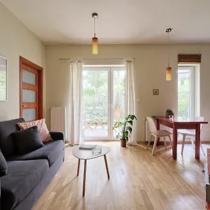  Apartament Urbannestgroup - Waw Chopin Airport Wygledowska 10
